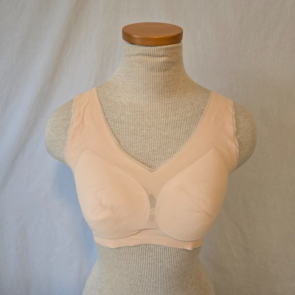 2 Pack Air Sports Bras Women's M 2 Nude Pullover Padded New